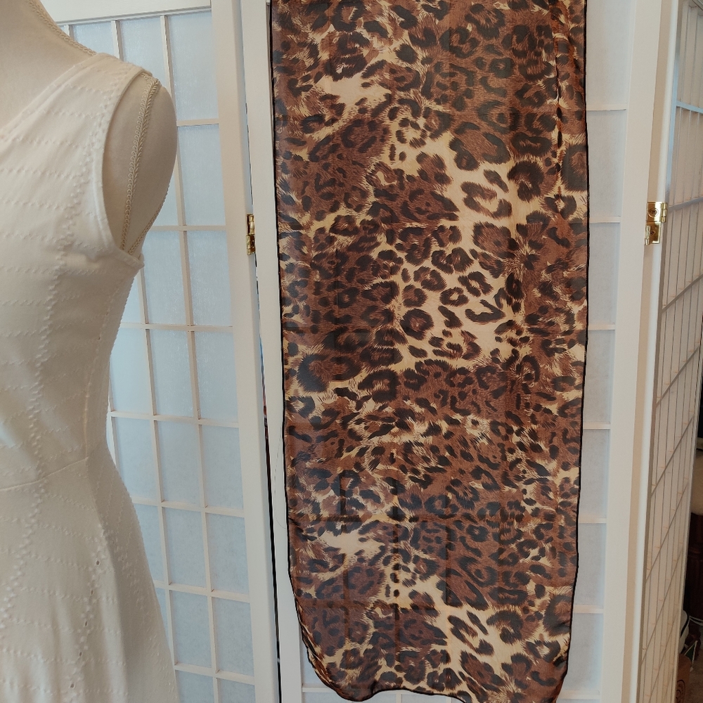 ByVinnik Leopard print scarf, NEW